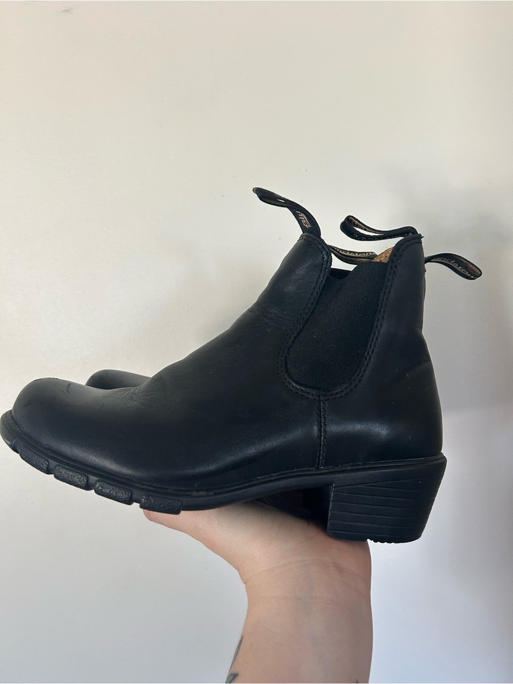 Blundstone Women's Series #1671 Heel Size 6 US
